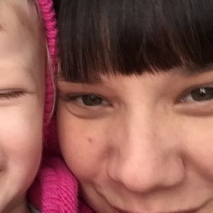 Meet your Posher, Alisa